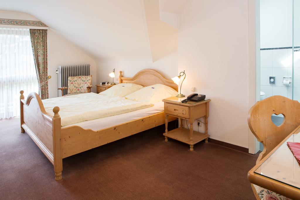 Landgasthof Gut Marienbildchen レートゲン 部屋 写真